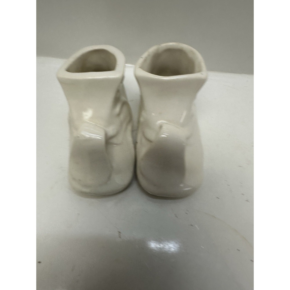 Vintage McCoy Pottery Baby Booty Shoe Planter‎ Set Of Three Pastel Nursery Decor